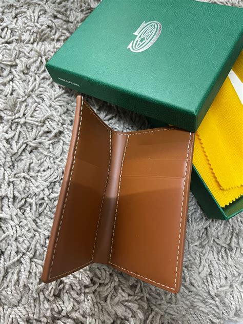 st pierre card wallet.